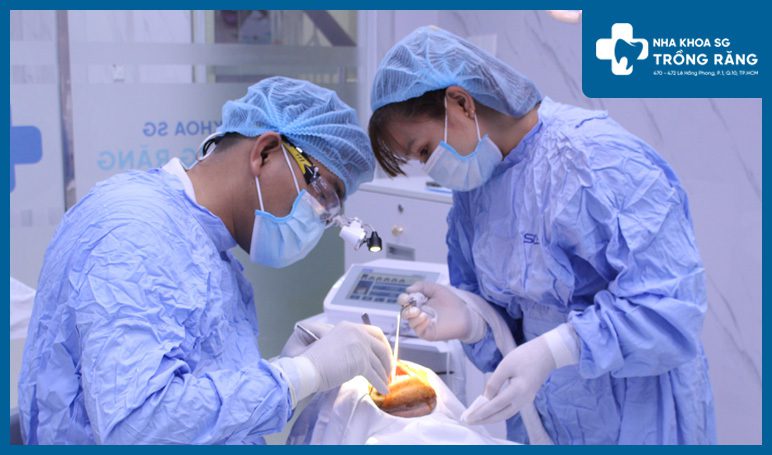 Bác sĩ cấy ghép implant all on 2 giỏi