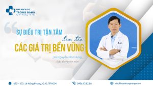 bác sĩ trồng răng