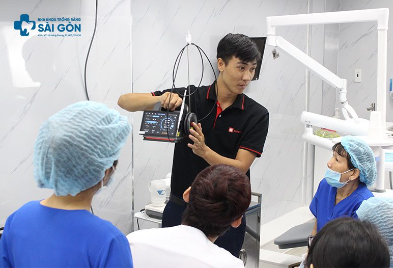chuyen giao laser nha khoa 3 buổi workshop công nghệ smart laser