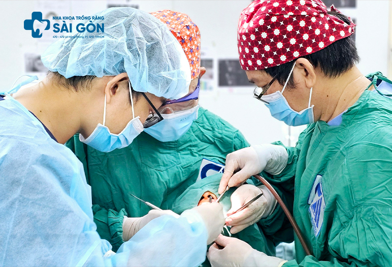 nha khoa thẩm mỹ á châu quận 10