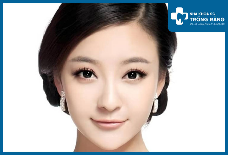 Lợi ích và hạn chế của việc nói chuyện không hở răng