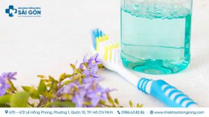 nuoc suc mieng chua chlorhexidine