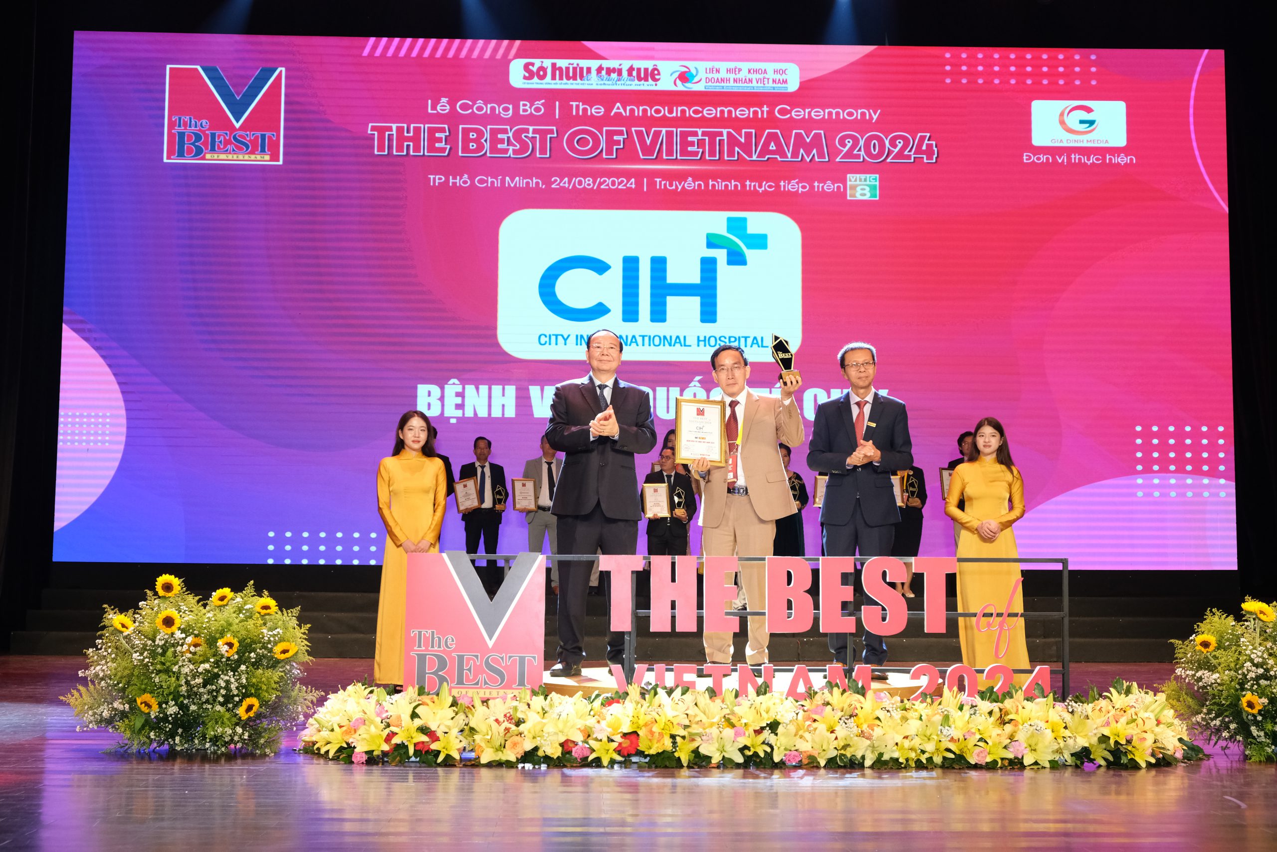 doanh nghiệp nhận giải tại sự kiện the best of vietnam