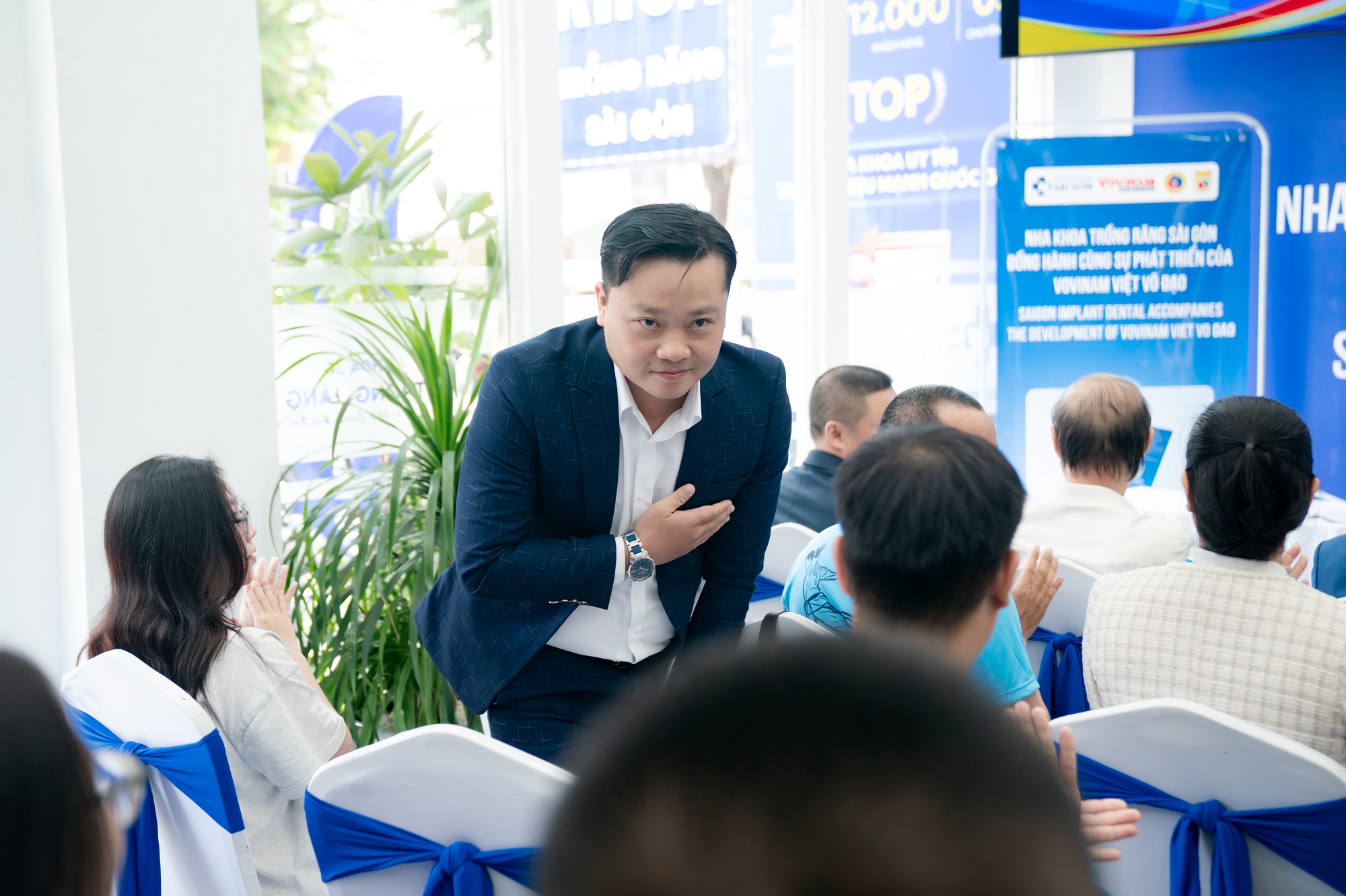 nha khoa trong rang sai gon hop tac tai tro vovinam viet vo dao 60 1 Võ sư Trịnh Trung Đông, Giám đốc công ty TNHH Trung Đạo Quán