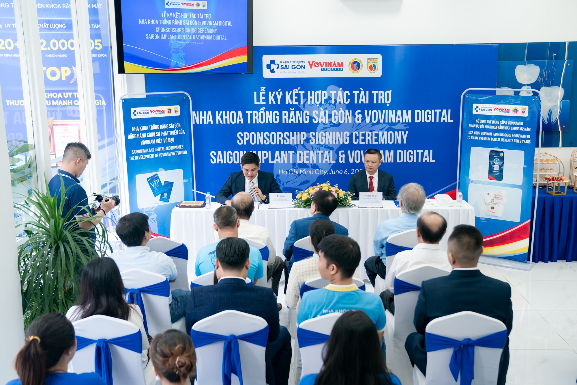 nha khoa trong rang sai gon hop tac tai tro vovinam viet vo dao 83 1 Lễ ký kết hợp tác tài trợ giữa Nha Khoa Trồng Răng Sài Gòn và Vovinam Digital.